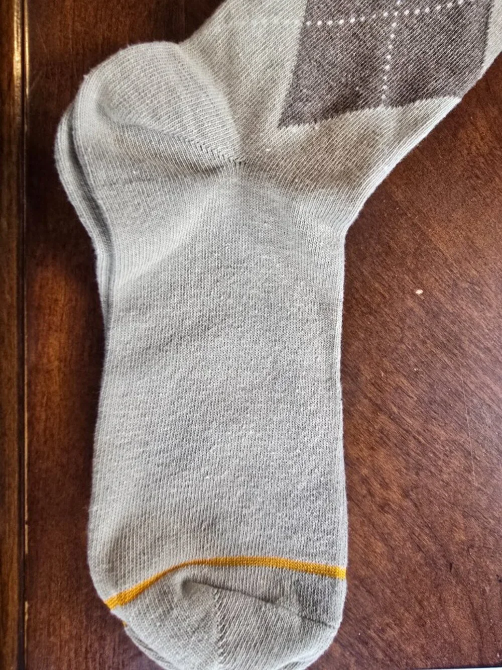 Signature Gold by GoldToe Men's Argyle Socks - Tan - Moisture Control - NWT